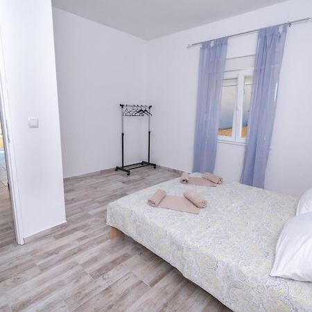 Apartmani Ajp ポセダリェ エクステリア 写真